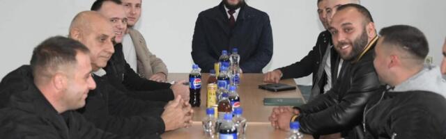 Zukorlić u posjeti bošnjačko-muslimanskoj zajednici u Loznici