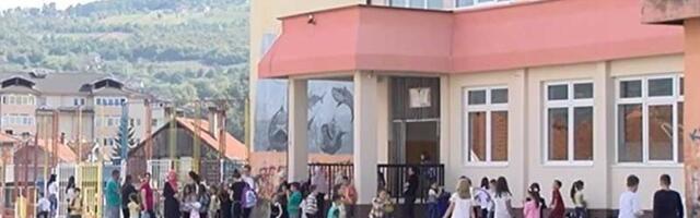 Školstvo u Novom Pazaru pred kolapsom – Slabi rezultati, privatni časovi i rad u tri smjene