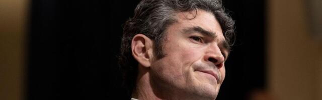 NAKON ŠTO JE OBRISAO POD TRAMPOM, U JAVNOST ISPLIVALE SKANDALOZNE INFORMACIJE! Ovaj ŠOK OBRT NIKO NIJE OČEKIVAO!