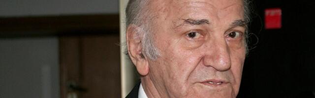 10 godina od odlaska Bate Živojinovića: Za jednu ulogu dobio 53 plate, a region brujao o sukobu sa ovim političarem