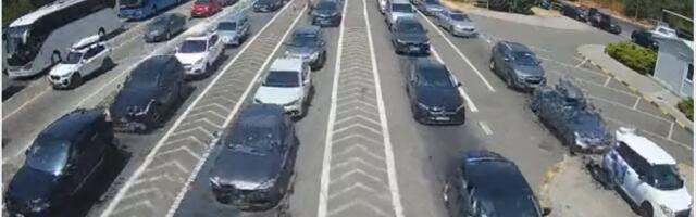 Autobusi na graničnom prelazu Preševo na izlazu čekaju tri sata