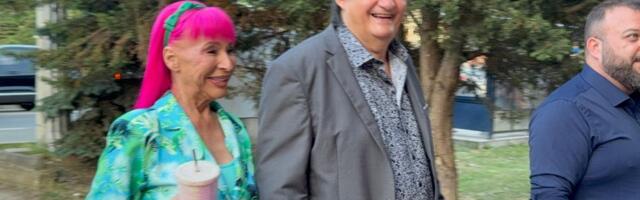 Zorica Brunclik blista nakon povratka na scenu: Prvi nastup u Rumuniji, Kemiš se ne odvaja od nje