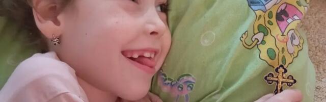 Humanitarni koncert za Dunjino lečenje večeras u kraljevačkom pozorištu