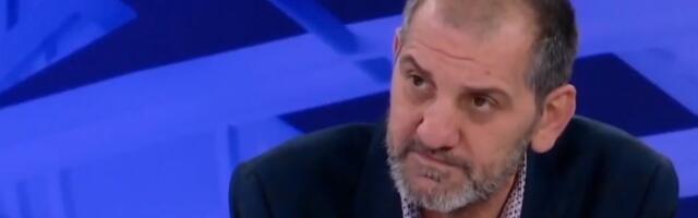 BEŽE OD OBJAVLJIVANJA LISTE KAO ĐAVO OD KRSTA: Jednim pitanjem profesor Bešić uništio ceo smisao blokaderskog pokreta! (VIDEO)