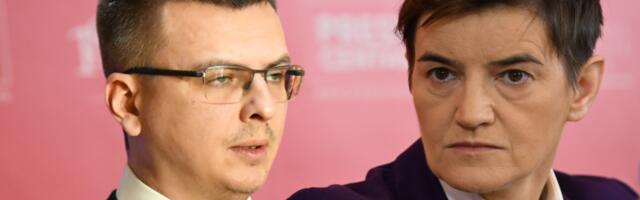 (VIDEO) Lom u Skupštini! Ana rastura Parandilovića i ne namerava da stane - ovo morate videti