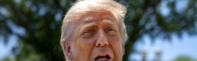 Трампови планови пропали, Сенат блокирао милијарду долара