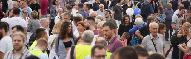 Da li godišnji odmori i leto “guše” proteste?
