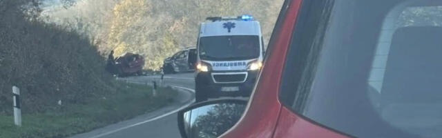 MAJKA I ĆERKA (7) NA INTEZIVNOJ, POVREĐEN OTAC I DEVOJČICA (3) Oglasili se iz bolnice u Čačku nakon udesa u Ovčarsko-kablarskoj klisuri