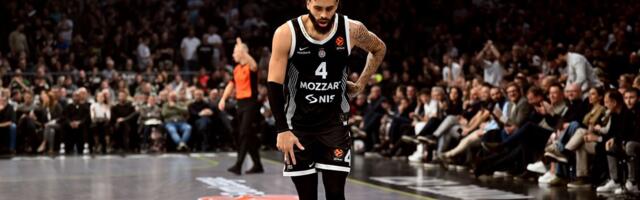 Oglasio se Dvejn Vašington! /VIDEO/