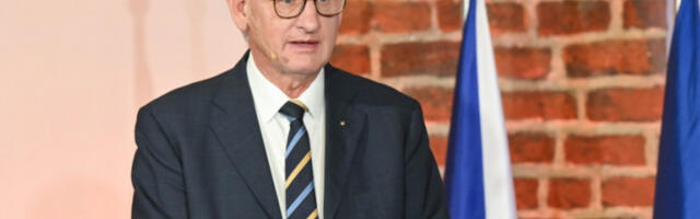 Стокхолм оснива цивилну обавештајну службу за праћење руског врха