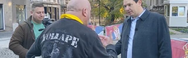 SNS megafon Sima Spasić opet urla, psuje, vređa (VIDEO)