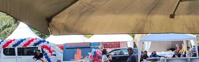 Štandovi Gradske turističke organizacije Kragujevac na skupu „Ne damo Srbiju“
