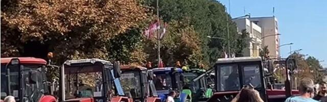 Trojica poljoprivrednika završila u policiji, privedeni jer su branili protest