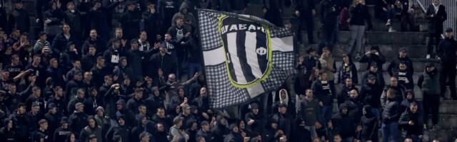 (TVITOVI ) „GROBARI“ BESNI: Mreže gore posle bruke Partizana u Šapcu!