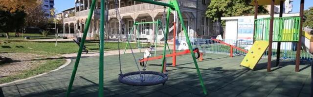 Novo dečje igralište kod Sokolane (FOTO)