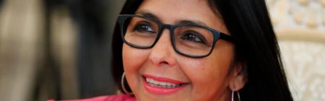 "NEĆU DATI ODMORA SVOJOJ RUCI, NITI SPOKOJA DUŠI..."! Delsi Rodrigez položila zakletvu kao privremena predsednica Venecuele!