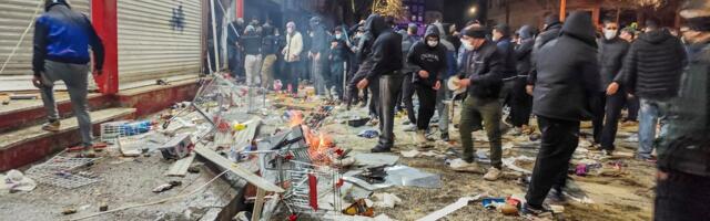 OPŠTI HAOS U IRANU! Demonstranti uzvikuju "SMRT HAMNEIJU!", raste broj mrtvih, žrtava ima na obe strane!