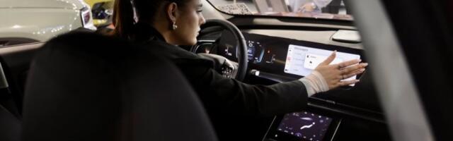 OVO JE NAJJEFTINIJI AUTOMOBIL NA SAJMU U BEOGRADU: Udoban i ekonomičan - evo koliko košta i koji je model!