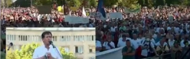 DS: Organizatori protesta da se ograde od sramnih poruka