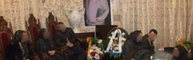 Aleksandar je bio na crnoj svadbi u Srbiji - priča o vlaškim običajima i sahrani mladića od koje prožima jeza