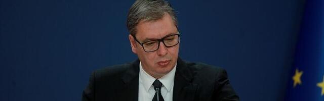 Vučić odložio formiranje Narodnog pokreta za septembar