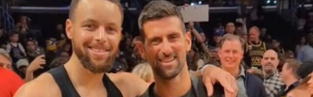 Za pamćenje: Novak i Stef Kari obavili istorijsku "razmenu"