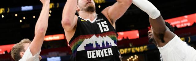 Jokić ponovo nezaustavljiv, Srbin izbio na prvo mesto u istoriji NBA lige po jednom parametru