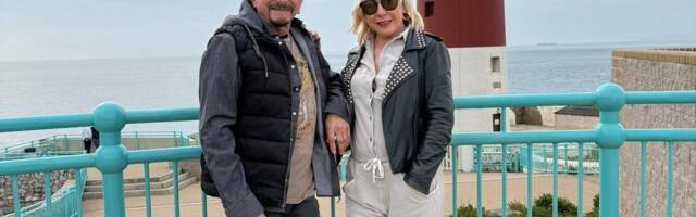 "Stariji sam 36 godina" Pevač o trećem braku sa ženom koja je mlađa od njegove ćeke: "Sudbina nas je spojila"