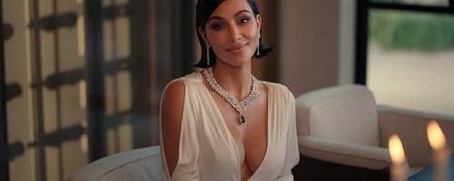 Kim Kardašijan prodala haljinu za 100.000 dolara: Pomama zbog posebnog odevnog komada starlete