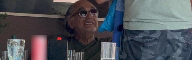 Glumac (76) danas uživa u braku sa DVE DECENIJE MLAĐOM koleginicom, a ovako izgleda njegova PRVA SUPRUGA sa kojom ima SINA I ĆERKU (FOTO)