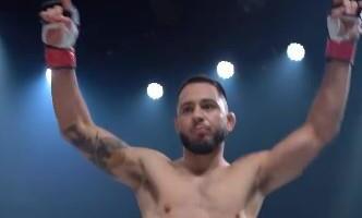 JANIČIĆ UNIŠTIO RIVALA OD BATINA, PA POSLAO PORUKU O KOJOJ SVI BRUJE: "UFC dolazi u Srbiju, znate koga treba potpisati!"