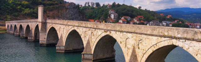 ​Отворена манифестација „Вишеградска стаза” посвећена Иви Андрићу