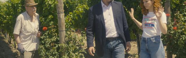 Porodila se glumica iz serije "Tajne vinove loze": Na svet donela još jednog dečaka