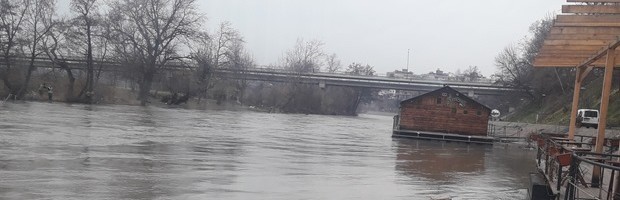 DANAS SUNCE, OBLACI, HLADNIJE, U ČETVRTAK SNEG