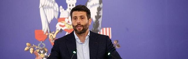 SSP: Ko šta radi, Šapić asfaltira ispred svojih kuća na račun Beograđana (FOTO i VIDEO)