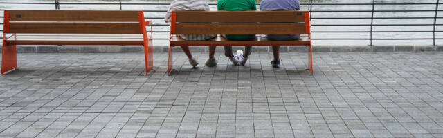 Sava kod Novog Beograda potamnela od fekalija