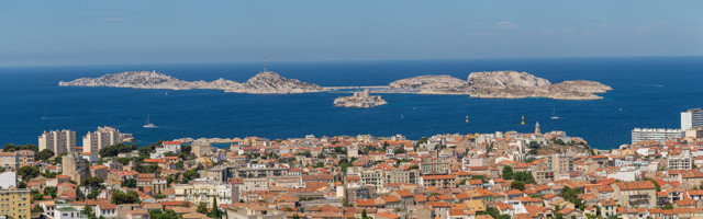 Dvorci u poljima lavande