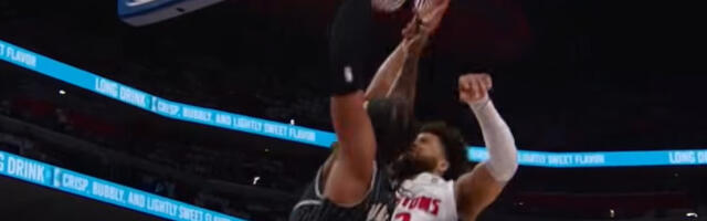 Detroit izjednačio u seriji: Prekinuta crna serija poraza na domaćem terenu u plej-ofu (VIDEO)