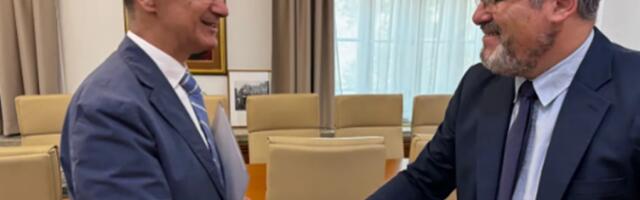 U FOKUSU UBRZANJE REFORMI! Premijer Macut održao konsultacije sa ministrima! (FOTO)