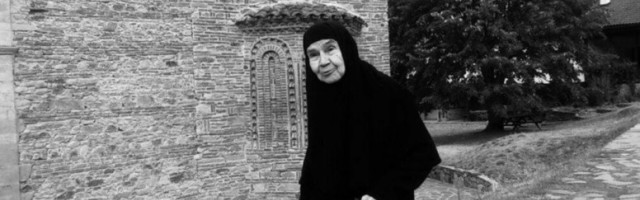 TUŽNE VESTI SA KOSOVA I METOHIJE: Preminula monahinja Sofija, sahranjena na manastirskom groblju