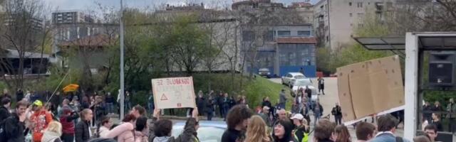 RASKRINKAVANjE BLOKADERA: Puna istina o plenumima (VIDEO)