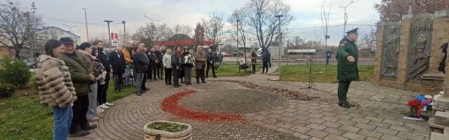 MANIFESTACIJA U ČAST SRPSKO - RUSKOG BRATSTVA I PRIJATELJSTVA  Obeležen dan nestalog ruskog vojnika u Kruševcu (FOTO)