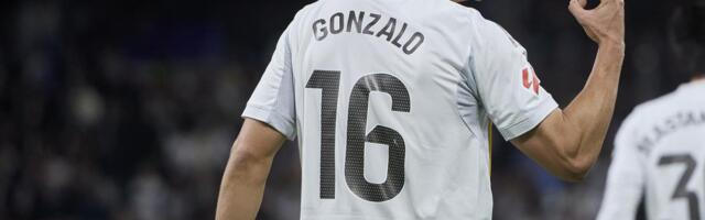 PETARDA KRALJEVA: Real ubedljivo pobedio Betis uz het-trik Gonsala Garsije