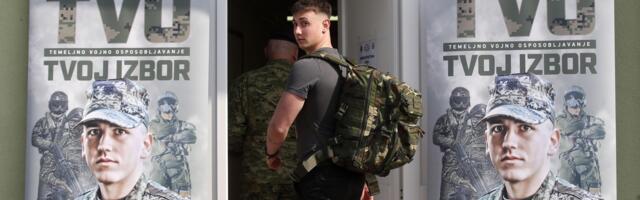 Stotine tinejdžera se javilo da služi vojni rok u Hrvatskoj