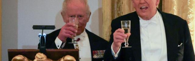 ‘Moja mama je bila zaljubljena u vas’: Šale Trampa i kralja Čarlsa