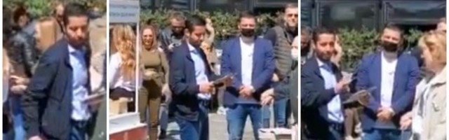"ŠTA IMA NOVO U SNS": Toma Mona čita besplatne i slobodne "Novine" (VIDEO)