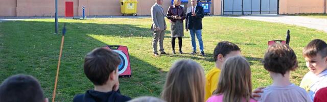 Novi obrazovni program, koji se sprovodi u Bočaru, do sada okupio više od 430 učenika