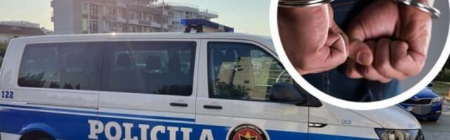 UHAPŠENI SRBI ZBOG SKRNAVLJENJA SLOGANA! Haos u tunelu na Cetinju - EVO ŠTA SU NAPISALI PREKO GRAFITA "DA JE VEČNA CRNA GORA"!