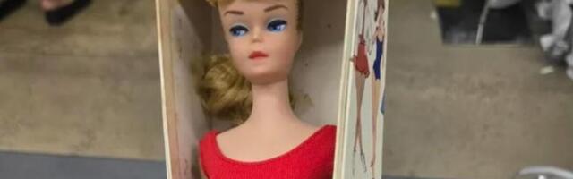 Kupila Barbiku iz 1960-ih u second hand radnji za 9 evra, pa saznala koliko vredi: Na aukciji zaradila masne pare!