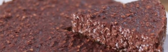 Bez brašna i jaja, ne peče se: Čokoladna torta od TRI sastojka